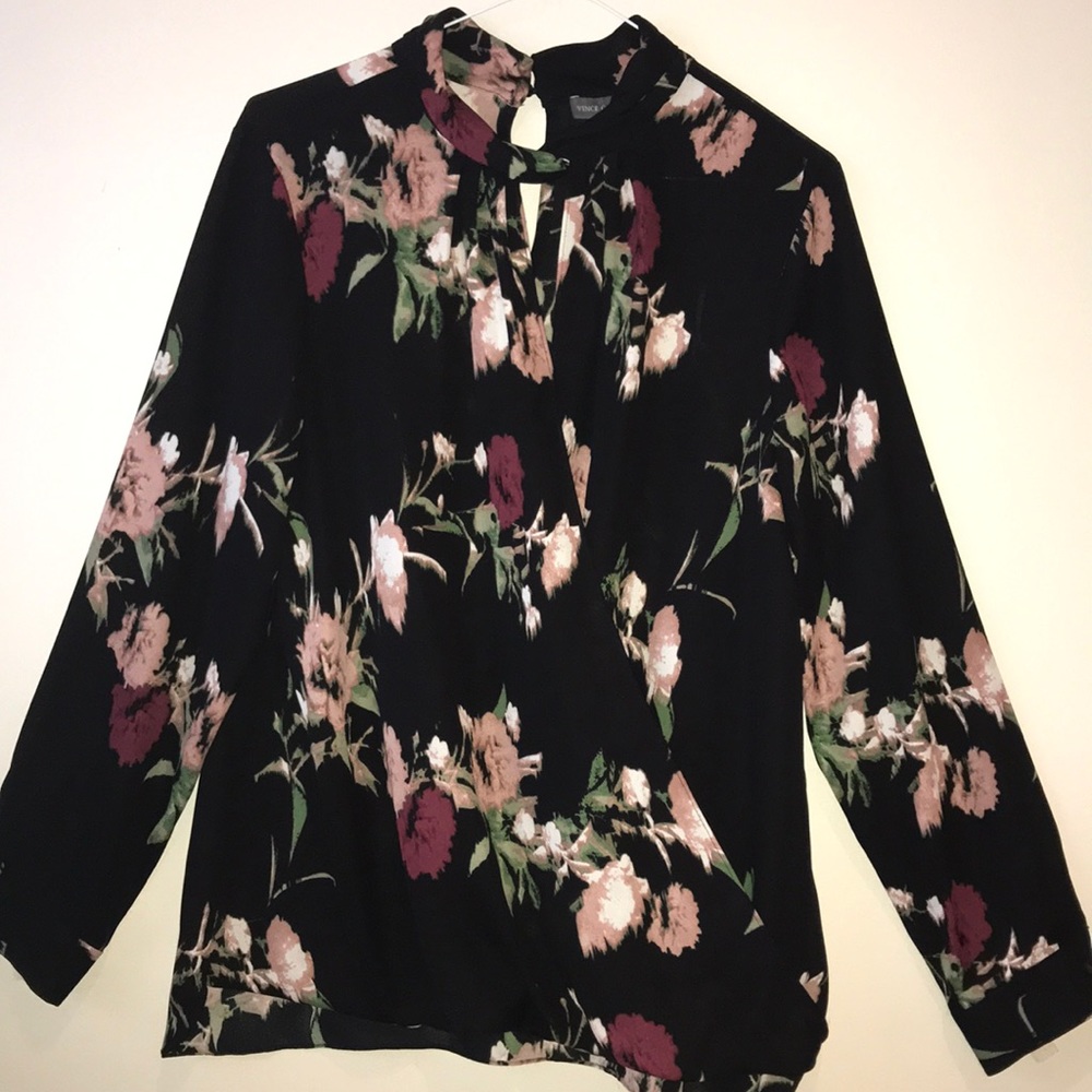 Vince Camuto Front wrap blouse